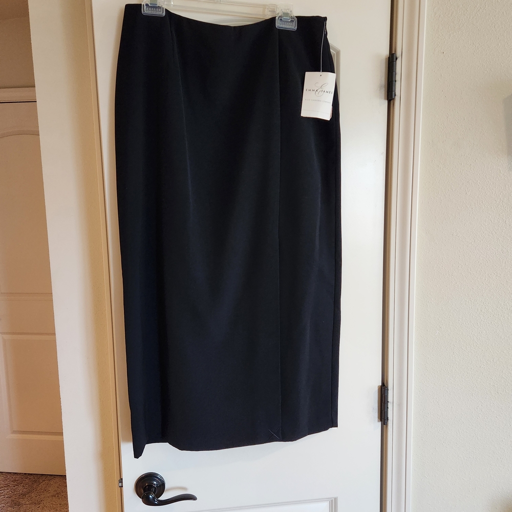 New Emma James Classic Black Pencil Skirt